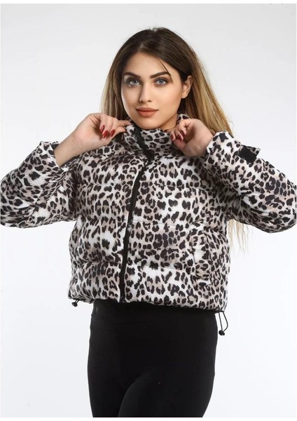Dik Yaka Leopar Desenli Şişme Mont modelleri