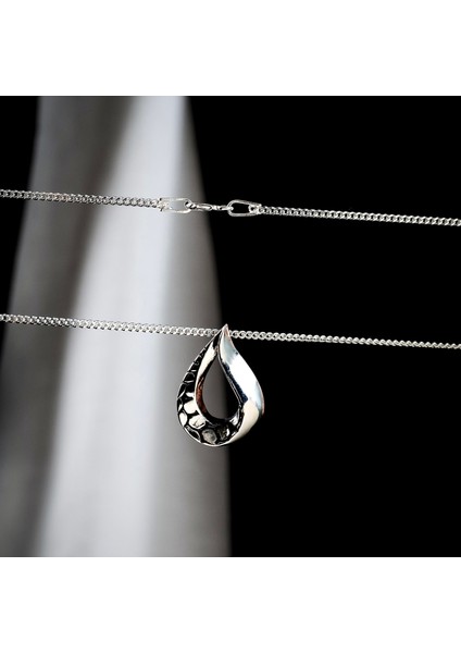 Gümüş Damla Kolye 925 Ayar Gümüş Su Damlası Figürlü Unisex Kolye fırsatları