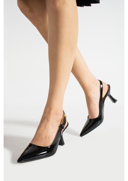 Tokalı Kadın Sivri Topuklu Ayakkabı indirimleri