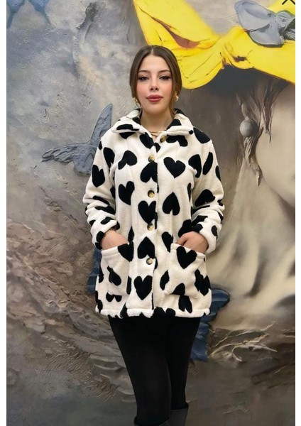 Düğme Detaylı Peluş Ceket