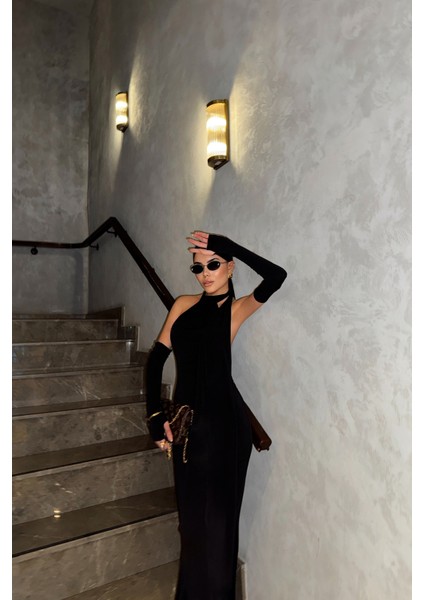 Siyah Boyundan Bağlama Detaylı Eldiven Kol Sandy Elbise