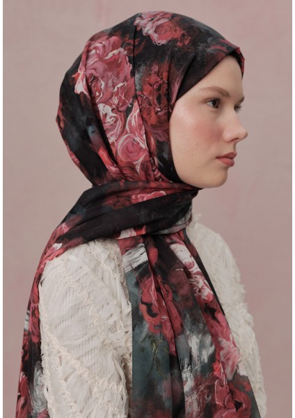 Love In Bloom Desen Vual Şal Siyah