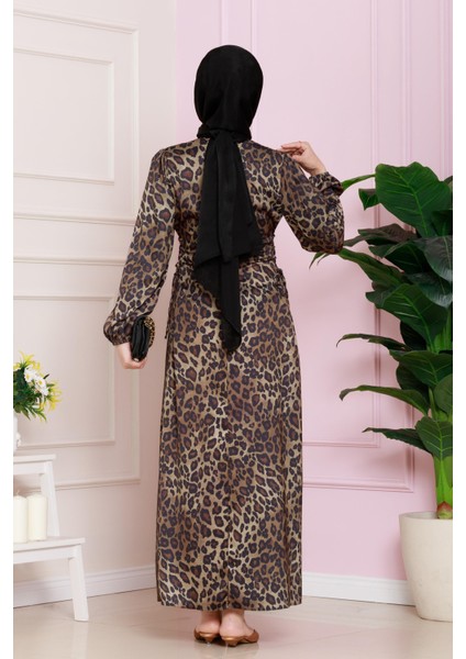 Yanı Bağcıklı Leopar Desenli Tesettür Abiye-Kahverengi