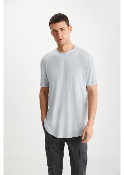 Oscar Erkek %100 Organik Pamuklu Comfort Fit Uzun Dökümlü Kumaş Açık Gri T-shirt fırsatları