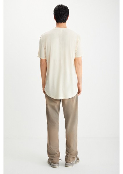 Oscar Erkek %100 Organik Pamuklu Comfort Fit Uzun Dökümlü Kumaş Vanilya T-shirt