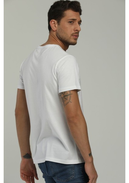Yuvarlak Yaka Beyaz Regular Fit Organik Pamuk T-Shirt indirimleri