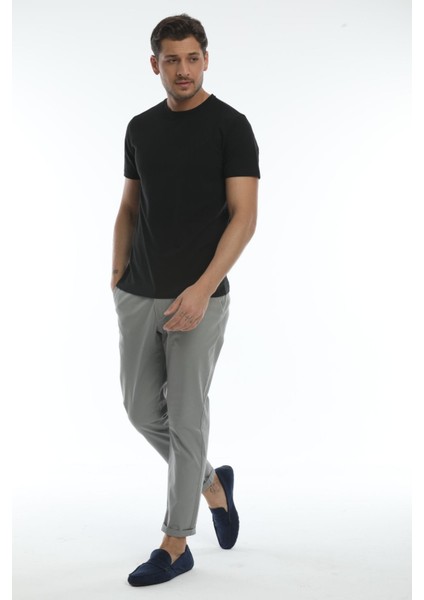 Yuvarlak Yaka Siyah Slim Fit Organik Pamuk T-Shirt fiyatları