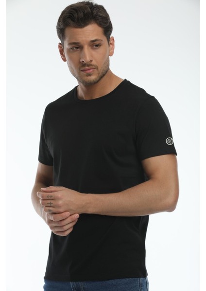Yuvarlak Yaka Siyah Regular Fit Organik Pamuk T-Shirt fiyatları
