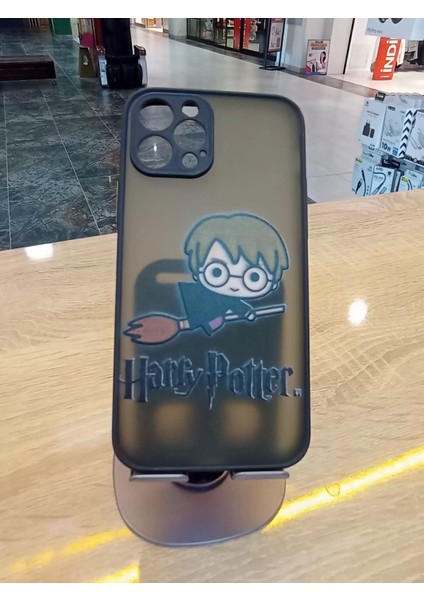 Apple iPhone 14 Pro Max Uyumlu Kamera Korumalı Harry Potter Kılıf Tuşları Renkli Hux Kapak fiyatları