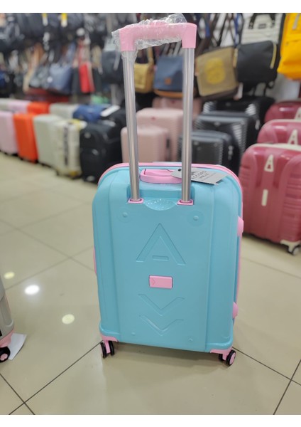 Accord Pp Kırılmaz Slikon 3'lü Set Valiz modelleri