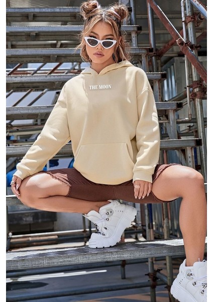 Unisex The Moon Baskılı Sweatshirt