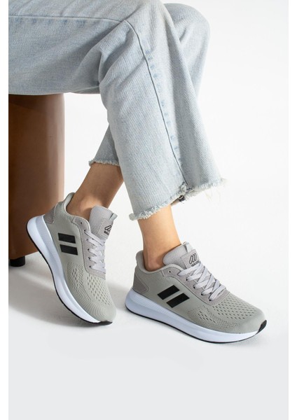 Kadın Sneaker Ayakkabı Hava Alan Konforlu ve Esnek Kullanİşlı Hava Alan Ortapedik Spor Ayakkabı