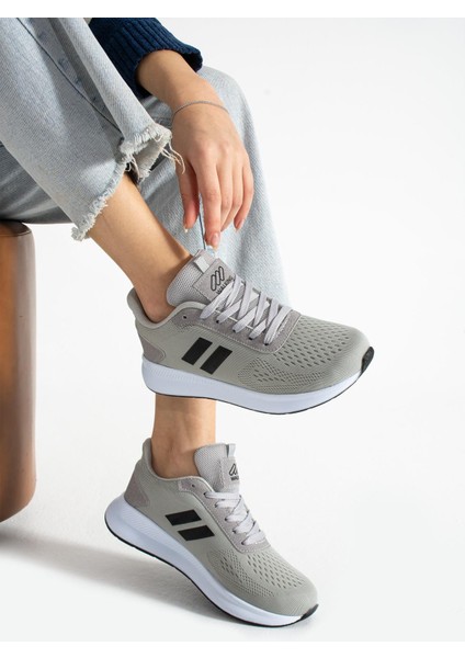 Kadın Sneaker Ayakkabı Hava Alan Konforlu ve Esnek Kullanİşlı Hava Alan Ortapedik Spor Ayakkabı
