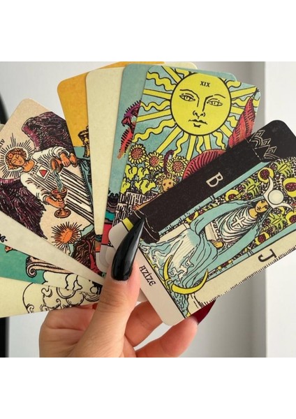Borderless Klasik Tarot Kartları ve Başlangıç Tarot Kitabı fiyatları