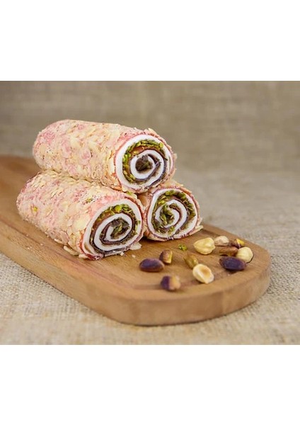 File Fındık Kaplı Mango Aromalı Antep Fıstıklı Sultan Sarma Lokum