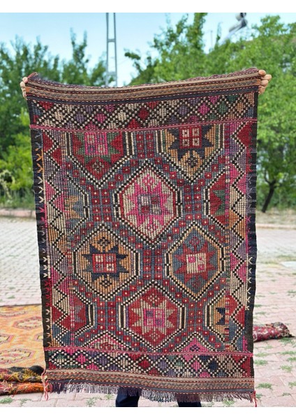 Vintage El Dokuma Kilim, 94 x 134 cm Türk Yapımı, Pembe Kırmızı Geometrik Desenli, Antika Halı fiyatları