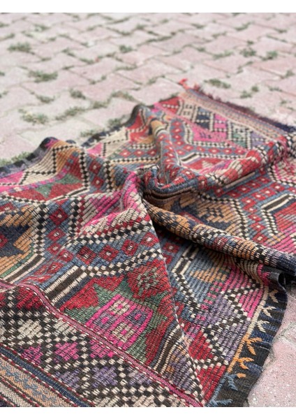Vintage El Dokuma Kilim, 94 x 134 cm Türk Yapımı, Pembe Kırmızı Geometrik Desenli, Antika Halı indirimleri
