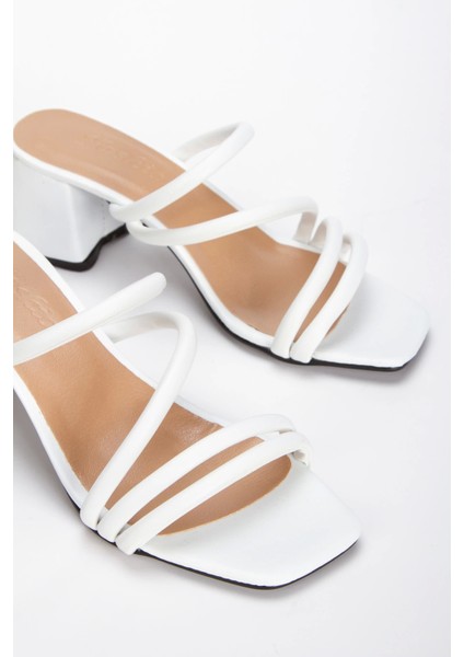Kadın Kalın Topuklu Terlik Beyaz fırsatları
