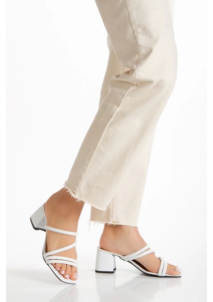 Kadın Kalın Topuklu Terlik Beyaz indirimleri