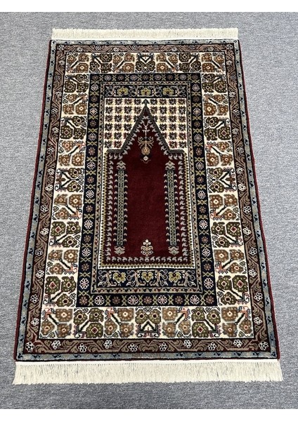 El Dokuma Yün Ipek Seccade 90X135 Kırmızı Kayseri Namazlık