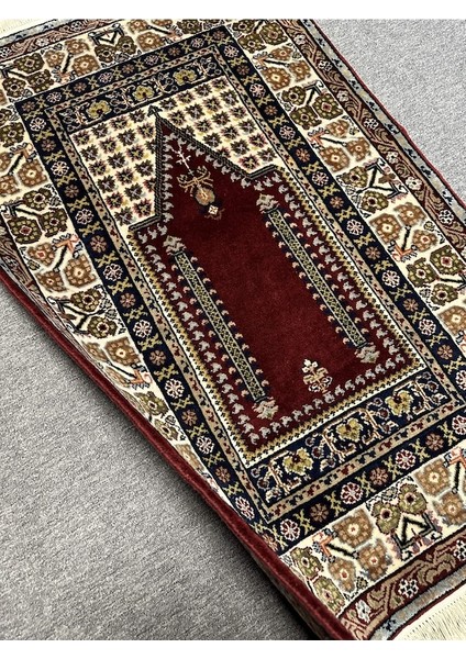 El Dokuma Yün Ipek Seccade 90X135 Kırmızı Kayseri Namazlık