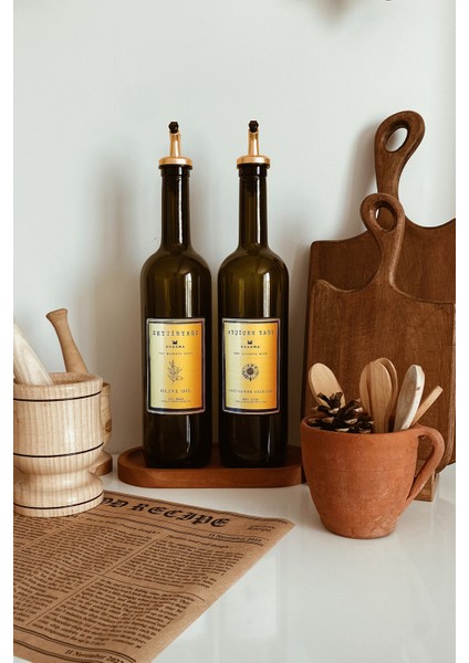 Ahşap Stantlı Amber Gold 2'li 750 ml Zeytinyağı Sıvıyağ Şişesi