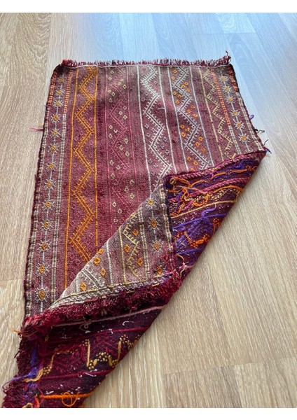 46 x 80 cm Küçük Geometrik Desenli Kırmızı Turuncu Vintage Kilim, El Yapımı Anadolu Yün Halısı, Ev si