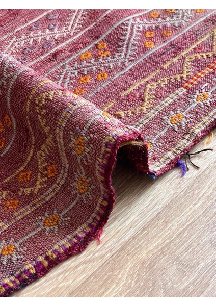 46 x 80 cm Küçük Geometrik Desenli Kırmızı Turuncu Vintage Kilim, El Yapımı Anadolu Yün Halısı, Ev si fırsatları