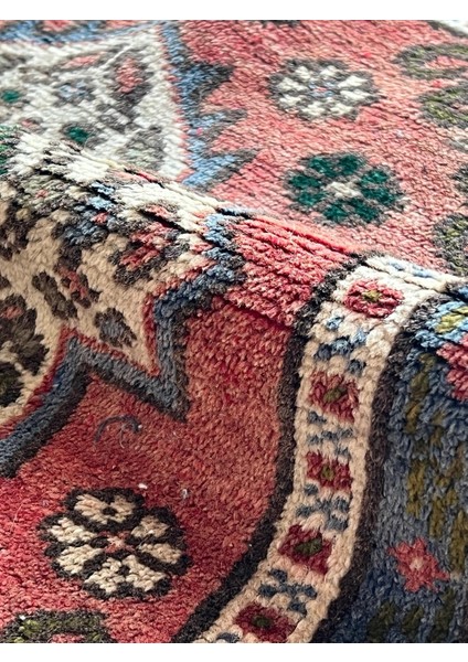 57 x 60 cm Küçük Vintage El Dokuma Kilim, Çiçek Desenli Geleneksel Türk Halısı, Küçük Dekoratif Halı, Harika fırsatları