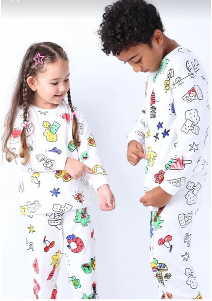 Unisex Boya Hediyeli Mevsimlik Boyanabilen Çocuk Pijama Takımı (6lı Boya Hediyeli) fırsatları