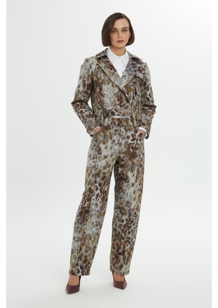 Leopar Desenli Kahverengi Kısa Blazer Ceket