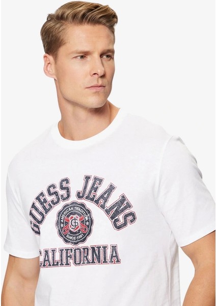 Guess Erkek Calıfornıa Logolu Beyaz T-Shirt modelleri