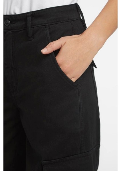 Guess Kadın Yüksek Bel Siyah Relaxed Fit Cargo Pantolon