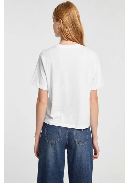 Kadın Crop Boxy T-Shirt Nakış Işlemeli Beyaz modelleri