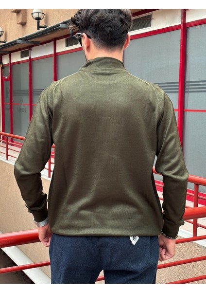 Erkek, Slim-Fit, Old Money, Yarım Boğazlı Triko Kazak PLTK01