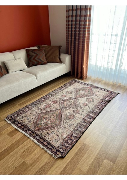 110 x 185 cm Bohem Stili Türk Kilim, Hayvan Desenli El Dokuma Kilim, Harika Kondisyonlu Ev & Ofis Kilim fırsatları