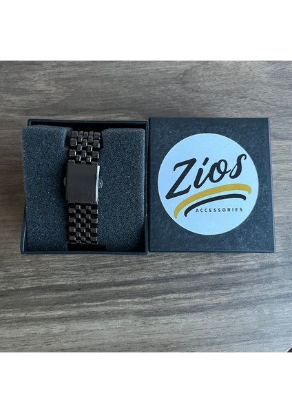 Lüks Spor Erkek Kol Saati - Siyah Renk, Gold Kasa, KS1073 modelleri