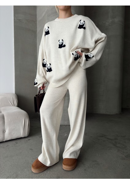Panda Desenli Alt Üst Triko Takım fırsatları