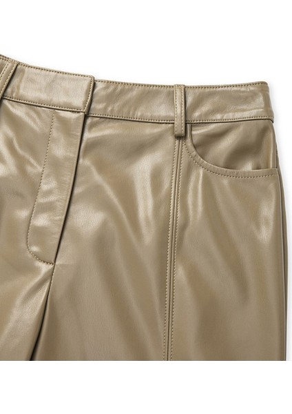 Deri Görünümlü Pantolon