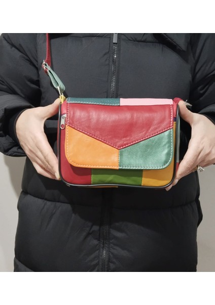 Hakiki Deri Kadın Çanta (22CM x 16CM) fiyatları