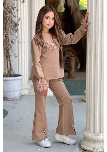 Tüy Detaylı Ispanyol Kız Çocuk takım - Camel