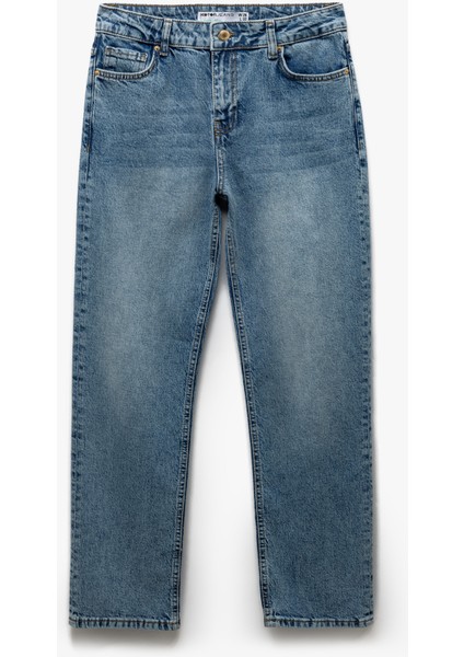 Normal Bel Düğmeli Crop Düz Paça Slim Fit Denim Pantolon - Slim Fit Jeans fırsatları
