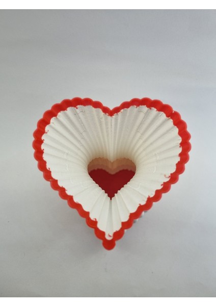 Romantik Kalp Vazo: Aşkı Yansıtan Tasarım 3D Baskı