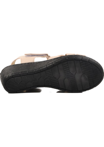 Bej Topuklu Kadın Sandalet 673572 Z