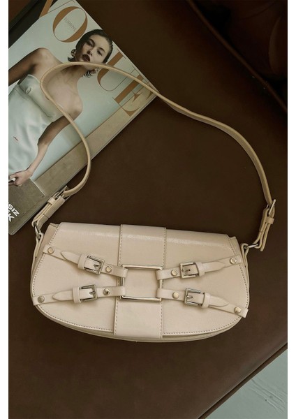 Kadın El ve Bej Omuz Çantası