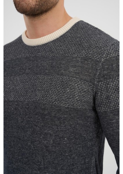 Bisiklet Yaka Regular Kalıp Casual Kazak