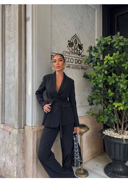 Clove Kemerli Ceket & Palazzo Pantolon Takım fiyatları
