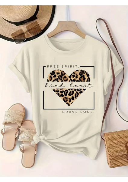 Kadın Özgür Ruh Baskılı Beyaz T-Shirt Oversize Salaş