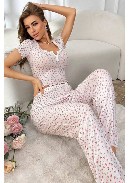 Çiçek Baskılı Pamuklu Kısa Kollu Pijama Takımı