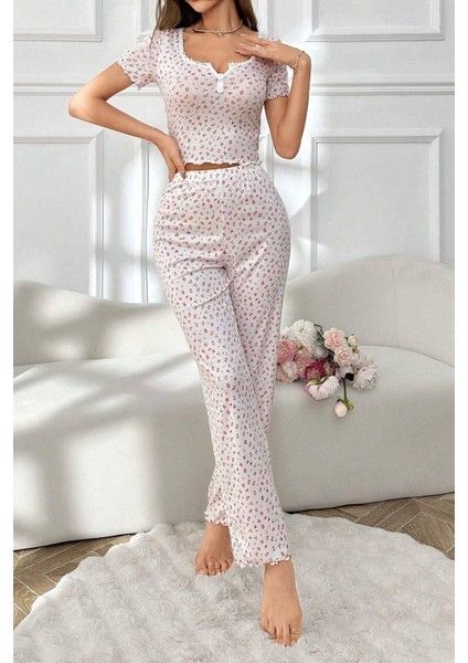 Çiçek Baskılı Pamuklu Kısa Kollu Pijama Takımı